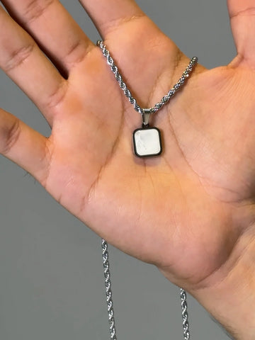 Night & Dawn Pendant Men