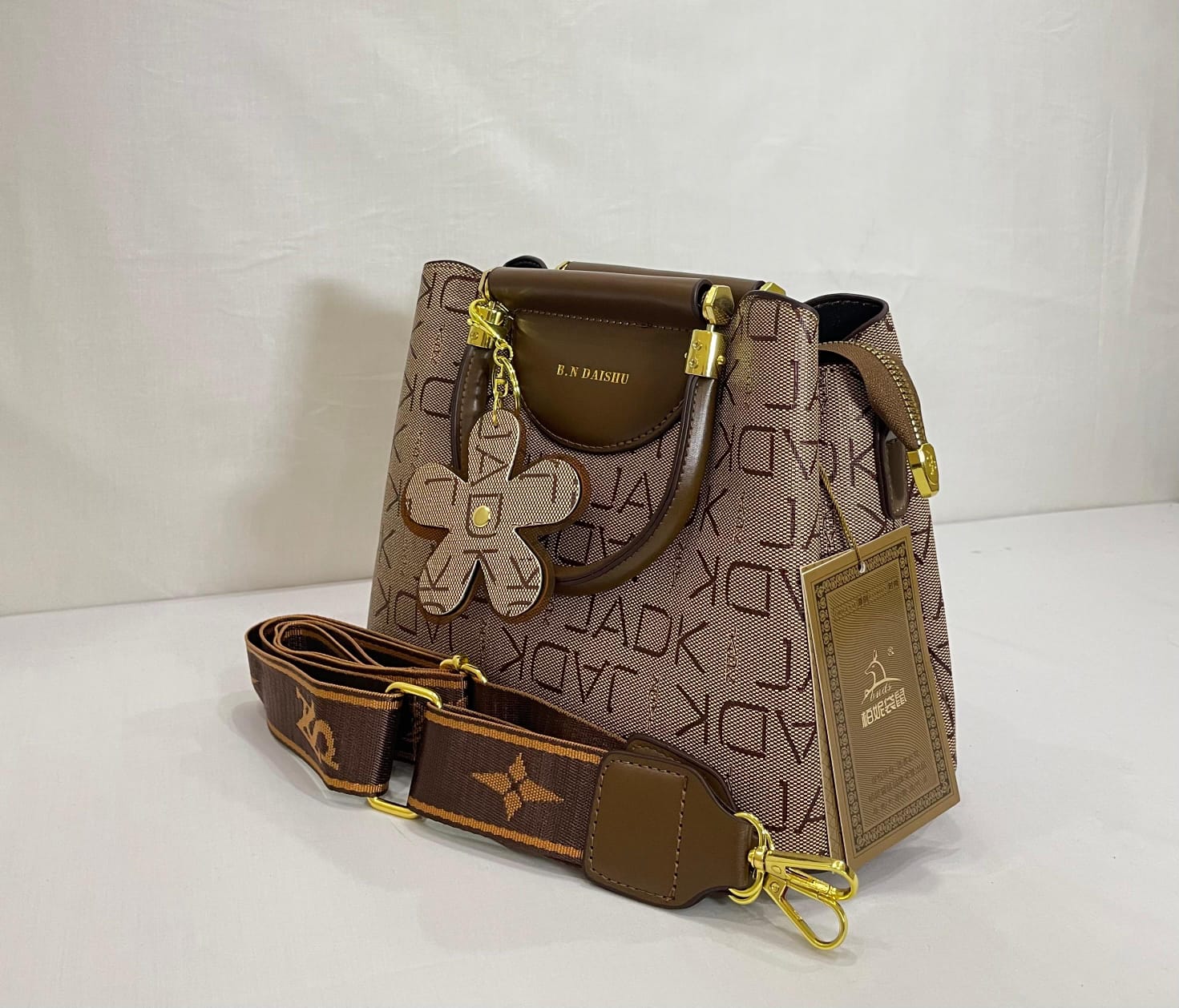 LuxeGrip Top Handle HandBag